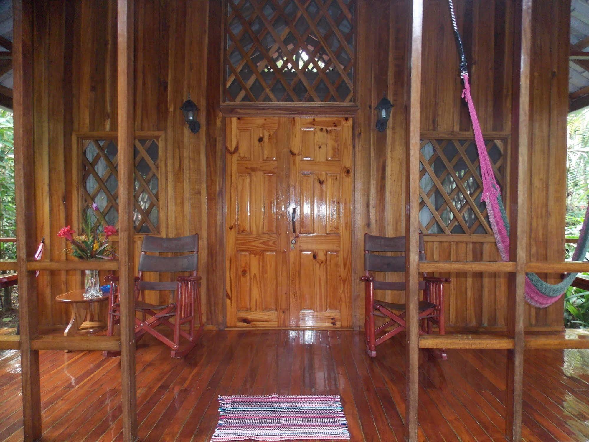 Coral Hill Bungalows カウイータ エクステリア 写真